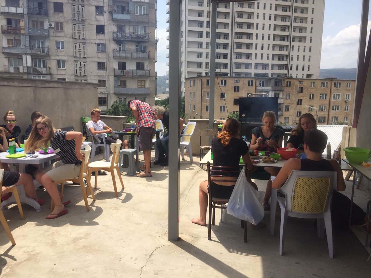 Why Me Eco-Friendly Hostel Tbilisi Buitenkant foto