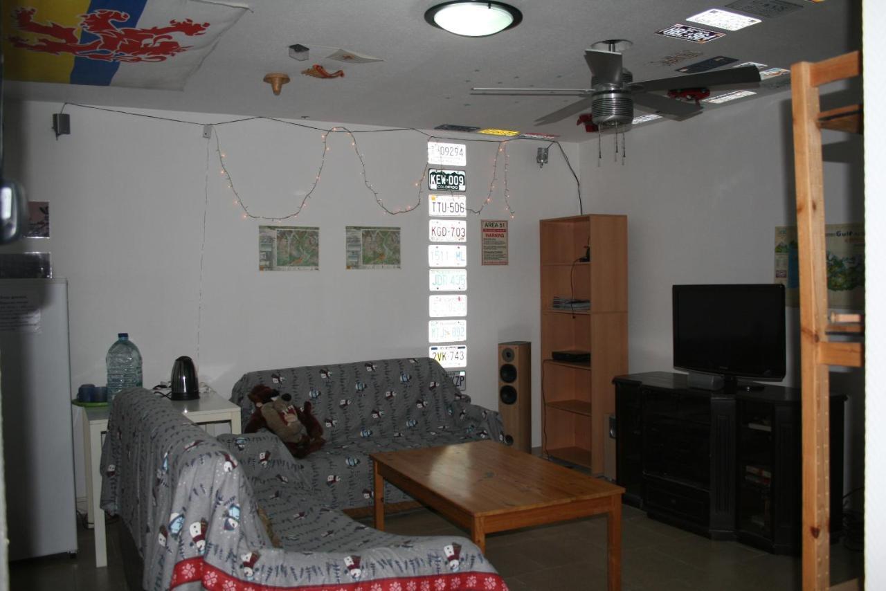 Why Me Eco-Friendly Hostel Tbilisi Buitenkant foto